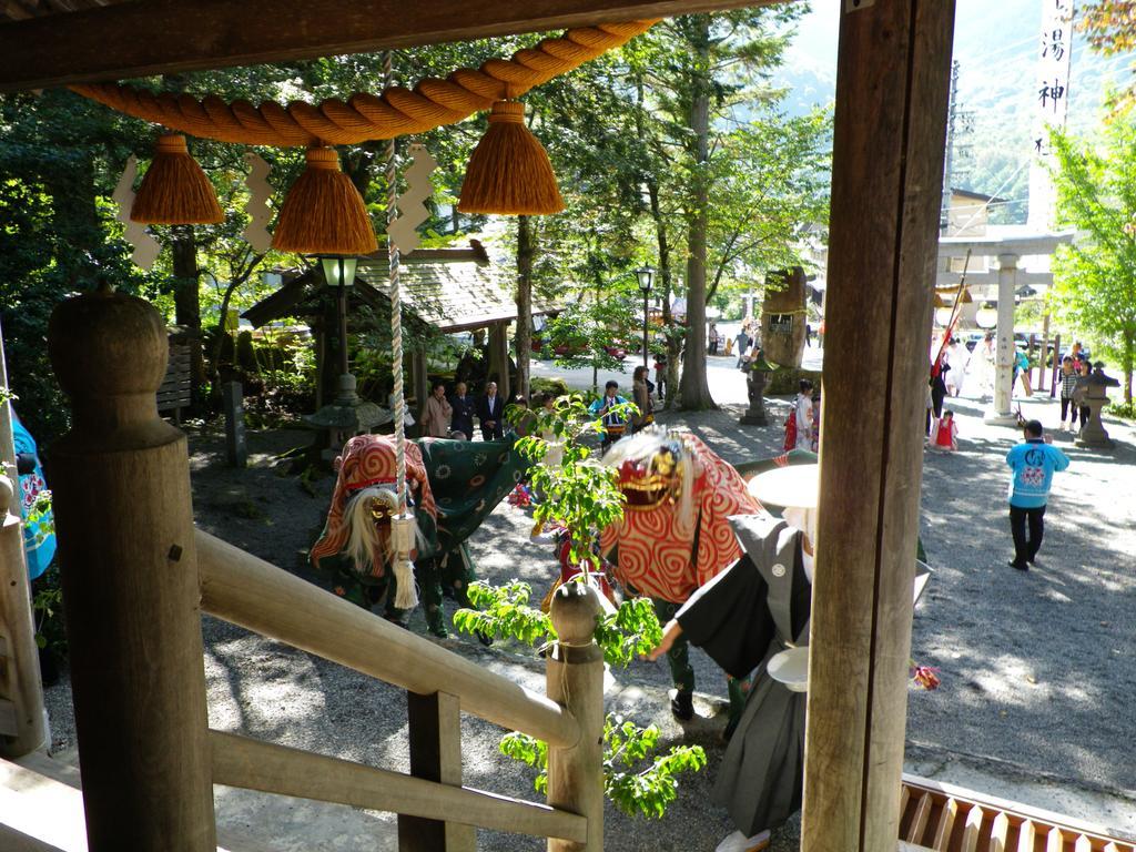 Okuhida Sanso Norikura Ikkyu Hotel Такаяма Екстериор снимка