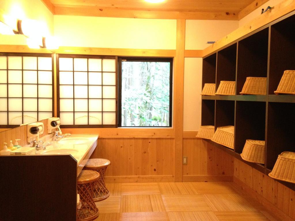 Okuhida Sanso Norikura Ikkyu Hotel Такаяма Екстериор снимка